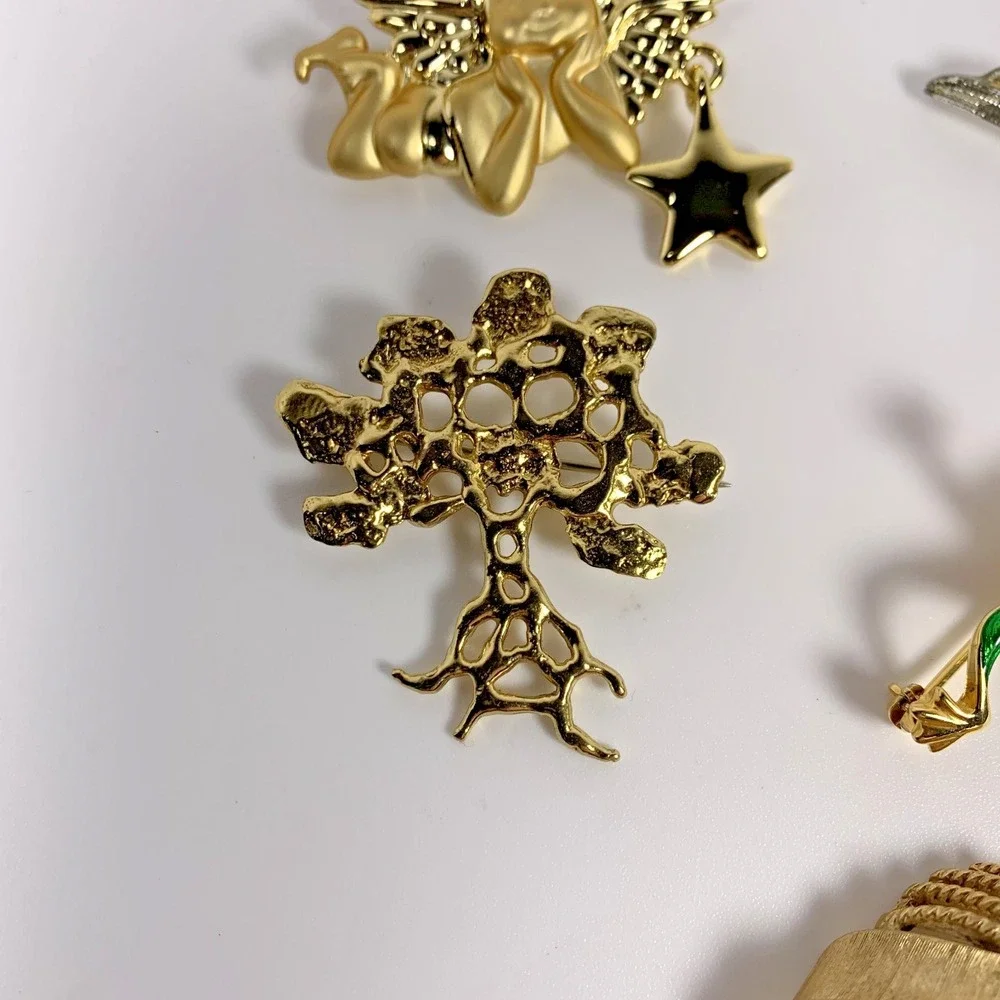 Lot Of 6 Vintage‎ Brooch Pins -Silver & Gold Tone